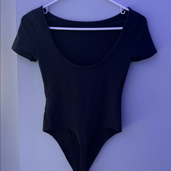 american eagle low back bodysuit - Picture 2 of 3